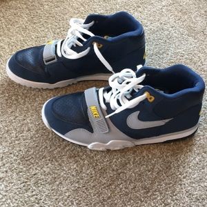 Like new Nike Air Trainer 1 men’s 10.5